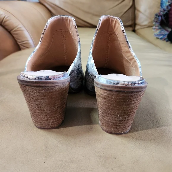 Chinese Laundry Snake Skin Mule Slip On Shoes - Picture 4 of 8